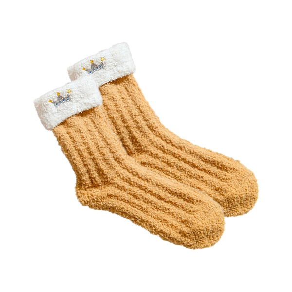 皇冠刺繡珊瑚絨加厚中筒襪(1雙入)  款式隨機出貨