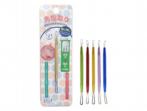 Belle Madame 貝麗瑪丹~刻花雙頭粉刺棒(1支入) 顏色隨機出貨 Belle Madame 貝麗瑪丹~刻花雙頭粉刺棒(1支入) 顏色隨機出貨