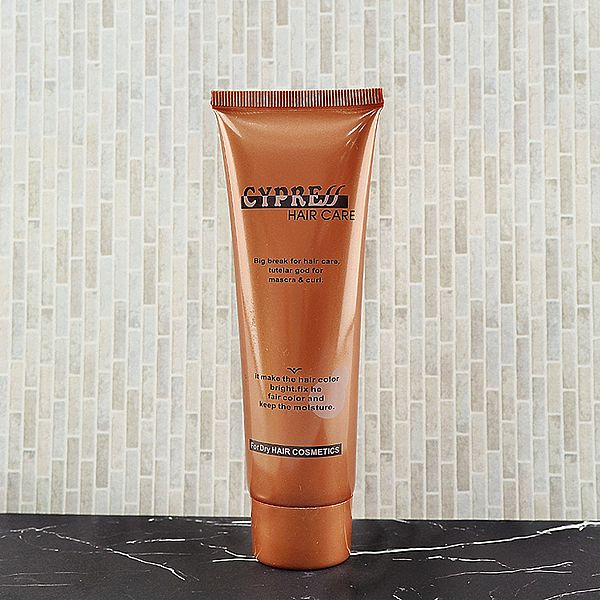 絲柏 CYPRE~85度第五元素(80ml) 顏色隨機出貨 絲柏 CYPRE~85度第五元素(80ml) 顏色隨機出貨