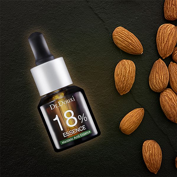 Dr.Douxi 朵璽~杏仁酸精華液18%(15ml) Dr.Douxi 朵璽~杏仁酸精華液18%(15ml)