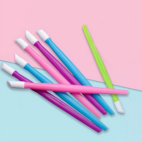 美甲壓花筆/橡膠壓花筆(1入) 顏色隨機出貨 美甲壓花筆/橡膠壓花筆(1入) 顏色隨機出貨