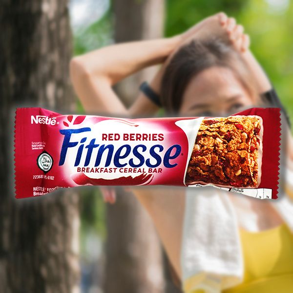 Nestle 雀巢纖怡~莓果牛奶穀物棒(23.5g) 美式賣場熱銷 Nestle 雀巢纖怡~莓果牛奶穀物棒(23.5g) 美式賣場熱銷