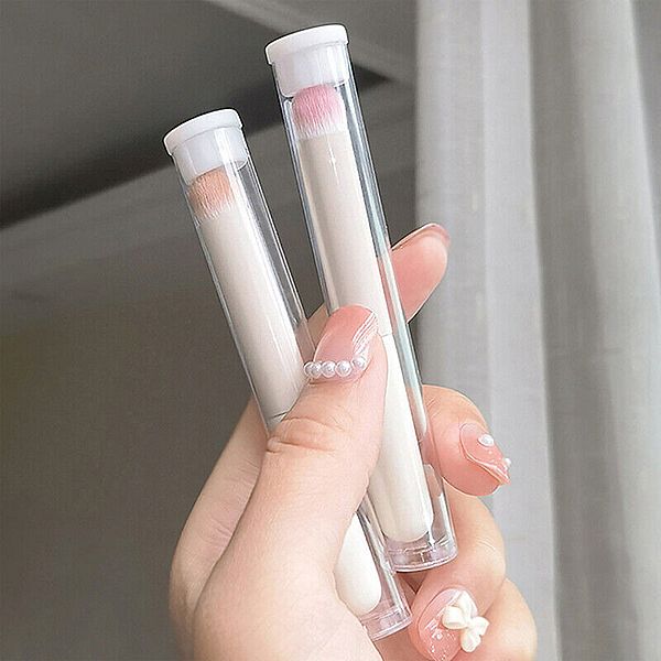 PIPL~收納筒唇刷(1支入) 款式可選 PIPL~收納筒唇刷(1支入) 款式可選