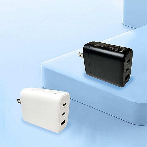 FUGU BEAUTY~PD65W氮化鎵GaN3口電源供應器(1入) 款式可選 FUGU BEAUTY~PD65W氮化鎵GaN3口電源供應器(1入) 款式可選