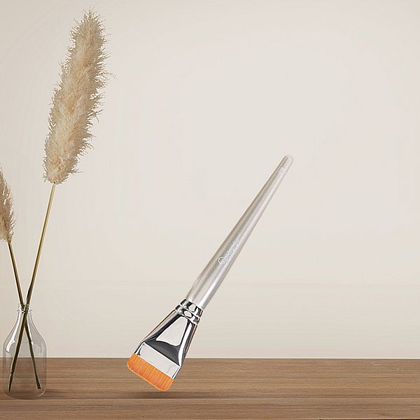 GUOXIAONIU 郭小妞~370瑰金扁平頭粉底刷(1入) GUOXIAONIU 郭小妞~370瑰金扁平頭粉底刷(1入)