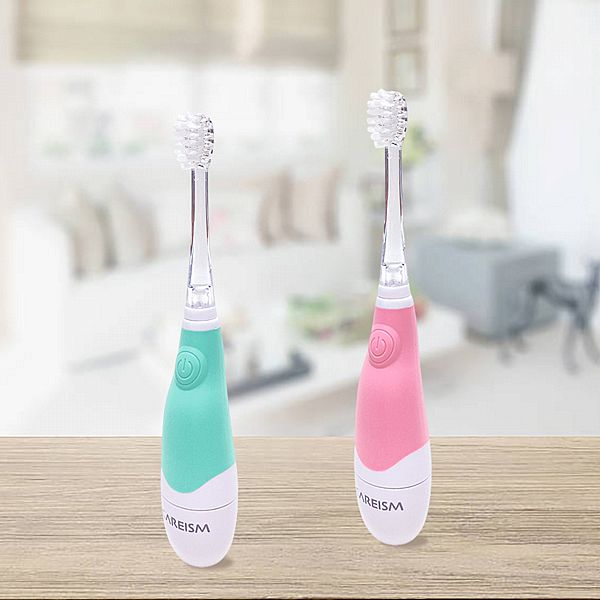 CAREISM~兒童電動牙刷(1入) 款式可選 CAREISM~兒童電動牙刷(1入) 款式可選