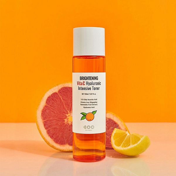 韓國 DEARBOO~維他命C玻尿酸亮白保濕化妝水(150ml) 韓國 DEARBOO~維他命C玻尿酸亮白保濕化妝水(150ml)