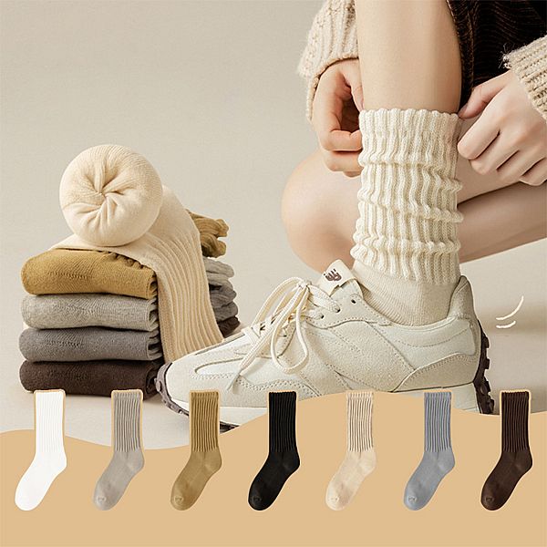 VOLA 維菈織品~簡約厚底堆堆襪(22-24cm)1雙入 款式可選 VOLA 維菈織品~簡約厚底堆堆襪(22-24cm)1雙入 款式可選