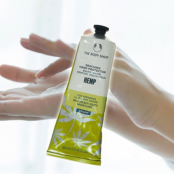 THE BODY SHOP 美體小舖~大麻籽密集修護護手霜(100ml) 純素 THE BODY SHOP 美體小舖~大麻籽密集修護護手霜(100ml) 純素