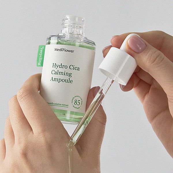 韓國 Medi Flower~積雪草保濕舒緩安瓶(50ml) 韓國 Medi Flower~積雪草保濕舒緩安瓶(50ml)