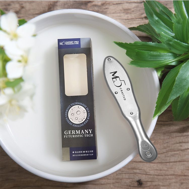 ME5~極品雙面腳皮銼(灰)1入 ME5~極品雙面腳皮銼(灰)1入