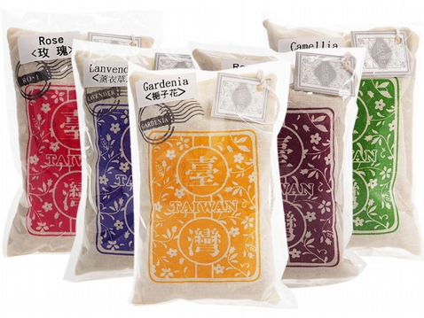 熱賣商品英文 台灣麻布香氛包 40g 多款可選 大家都搶買 熱賣商品英文 台灣麻布香氛包 40g 多款可選 大家都搶買