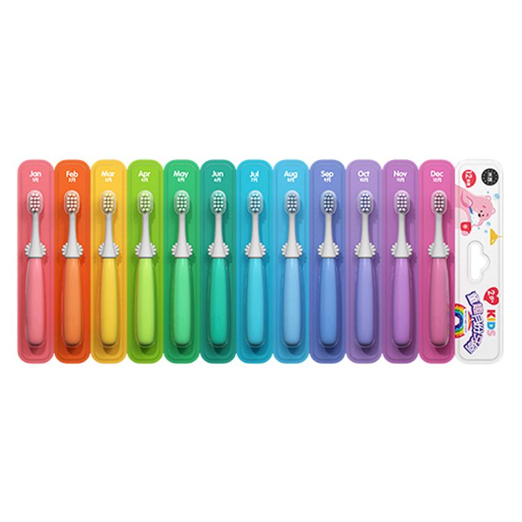 優惠款 兒童童趣月份軟毛牙刷2-6歲(單支入) 顏色隨機 NG品