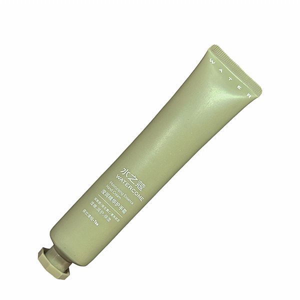 優惠款 WATERCOME 水之蔻~瀅潤精華護手霜45g NG品