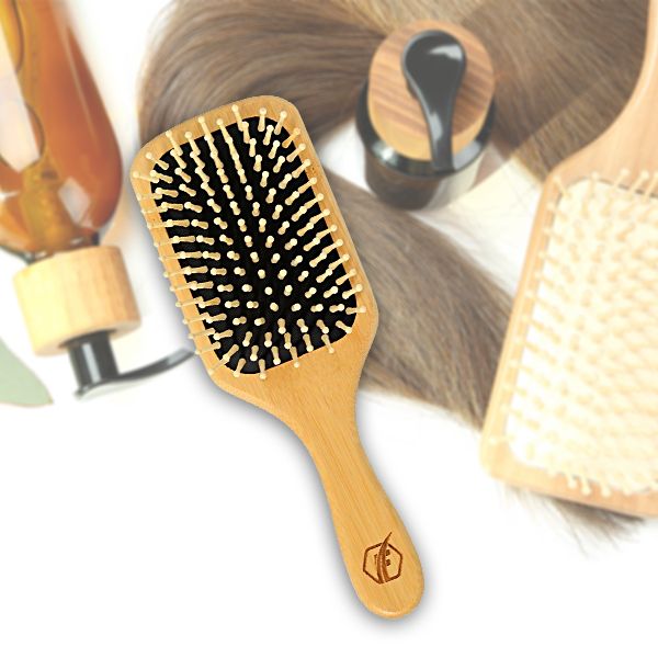 哿長生醫~髮絡密氣墊按摩梳(贈帆布套)1入