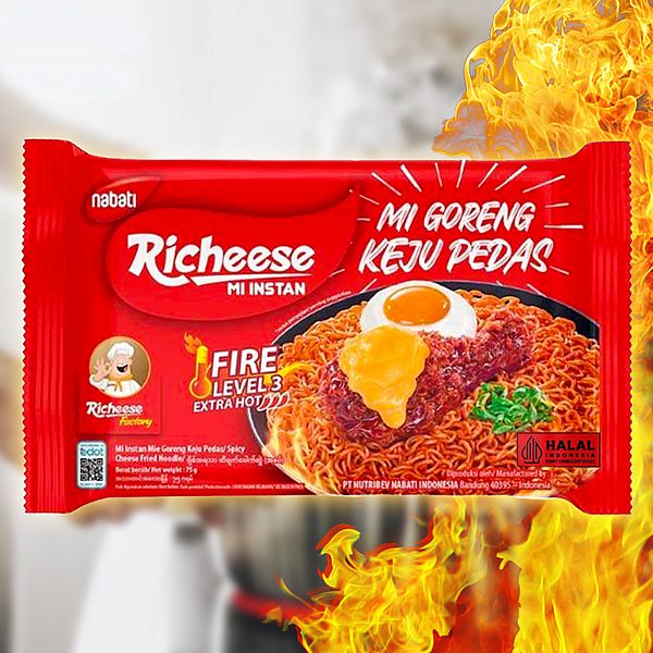 NABATI~Richeese辣味起司風味乾拌麵(75g)
