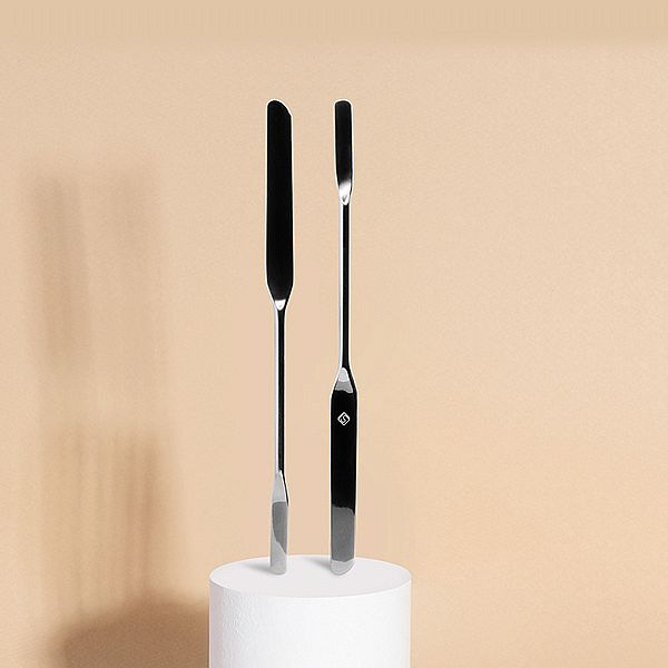 Solone~雙頭透肌底妝抹刀(1入)