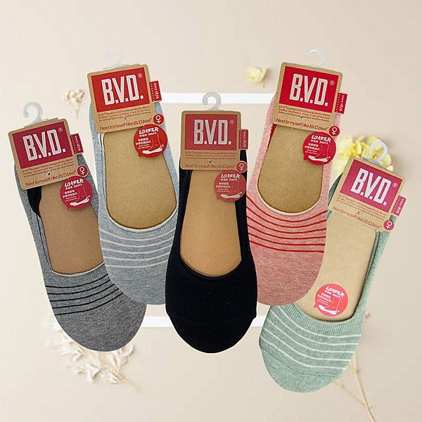 B.V.D.~簡約條紋休閒女襪套(1雙入) 款式可選