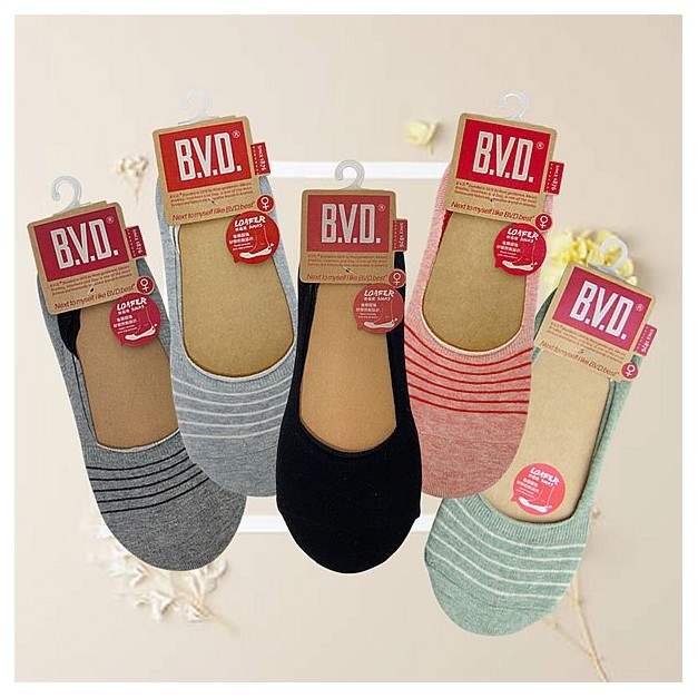 B.V.D.~簡約條紋休閒女襪套