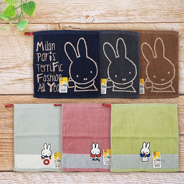 學堂／塗鴨米飛大方巾(34x34CM)1條入 款式可選 miffy 米飛兔