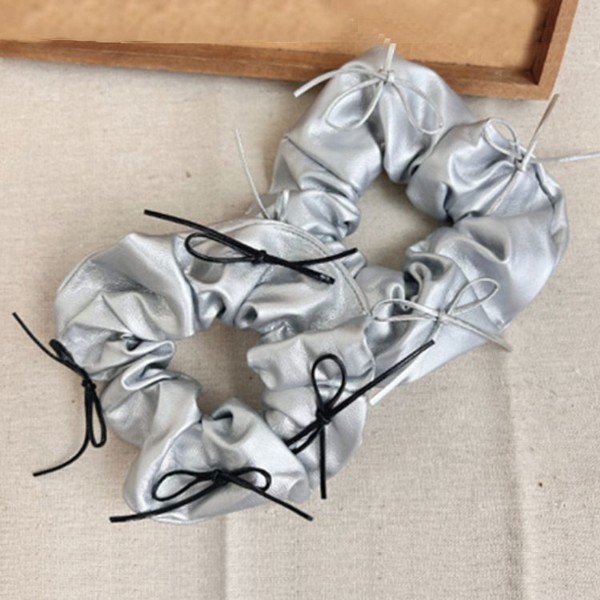 銀色蝴蝶結皮質大腸圈(黑／銀) 1入 款式可選