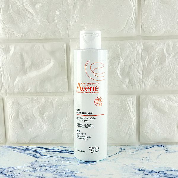 Avene雅漾~活泉舒緩卸妝乳(200ml)