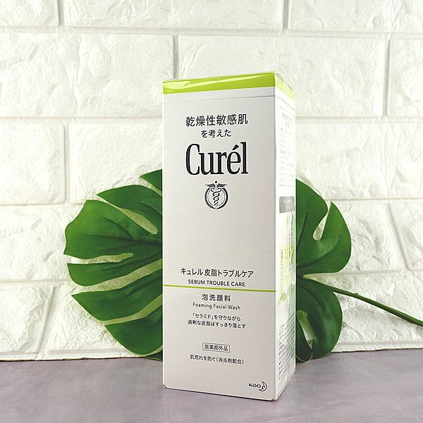 花王 Curel~深層控油保濕洗顏慕絲(150ml)